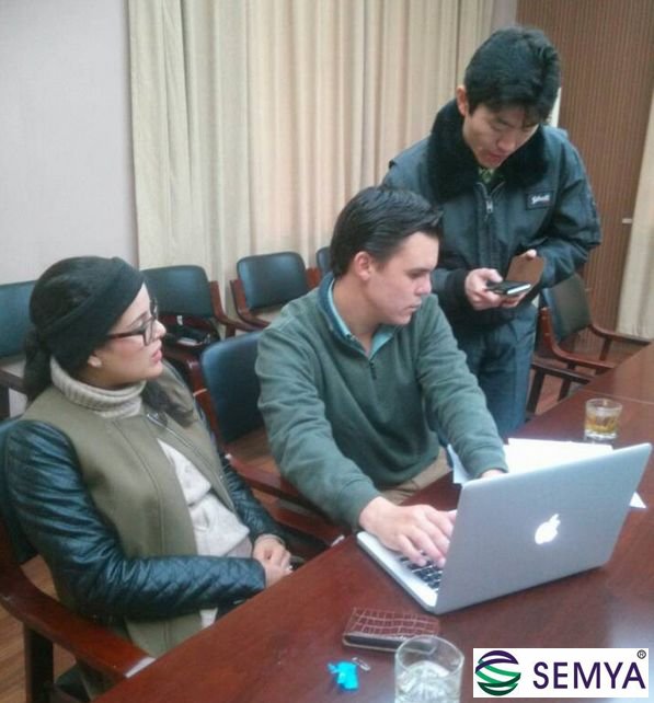 墨西哥客戶前來(lái)公司洽談并簽訂魚(yú)漿飼料三效降膜蒸發(fā)器合同